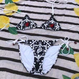 Black and white bikini with embroidered roses